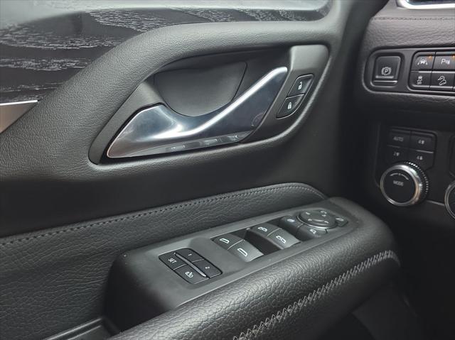 2023 GMC Yukon XL 4WD Denali