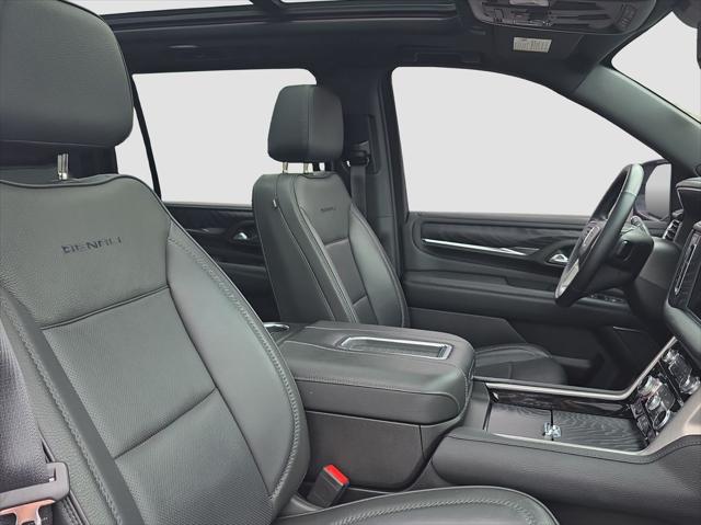 2023 GMC Yukon XL 4WD Denali