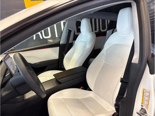 2024 Tesla Model 3 Unknown