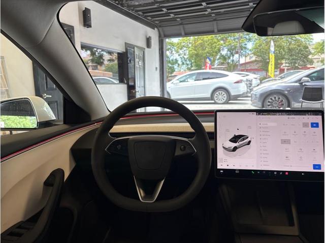 2024 Tesla Model 3 Unknown