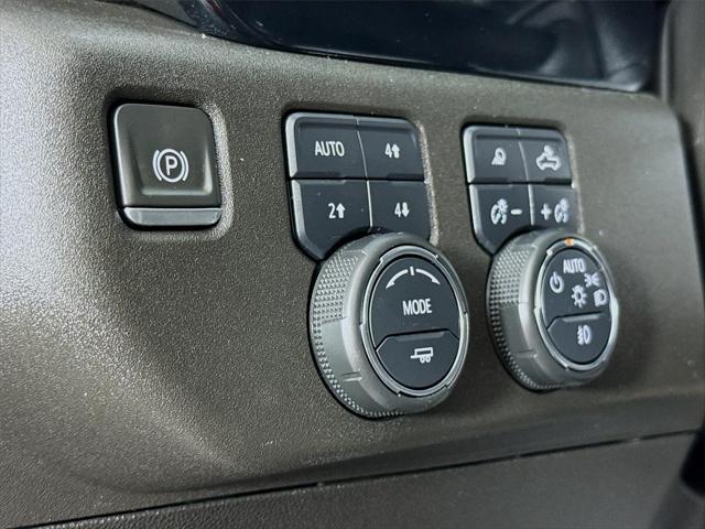 2024 Chevrolet Silverado 1500 4WD Crew Cab Short Bed RST