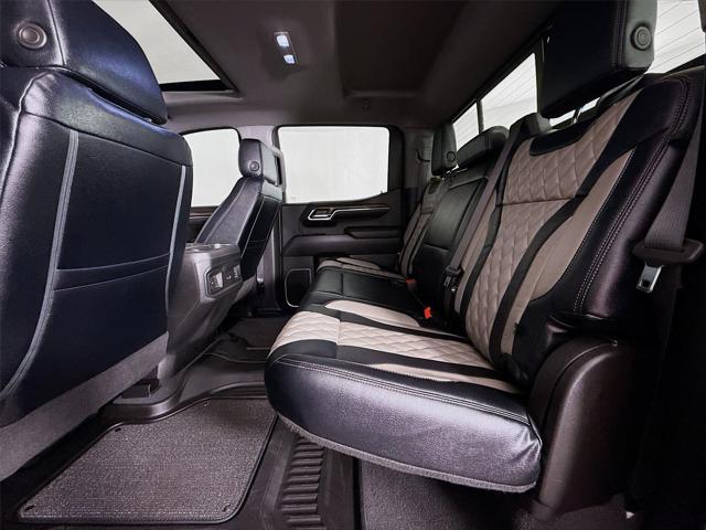 2024 Chevrolet Silverado 1500 4WD Crew Cab Short Bed RST