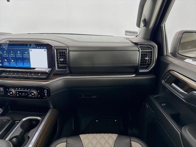 2024 Chevrolet Silverado 1500 4WD Crew Cab Short Bed RST