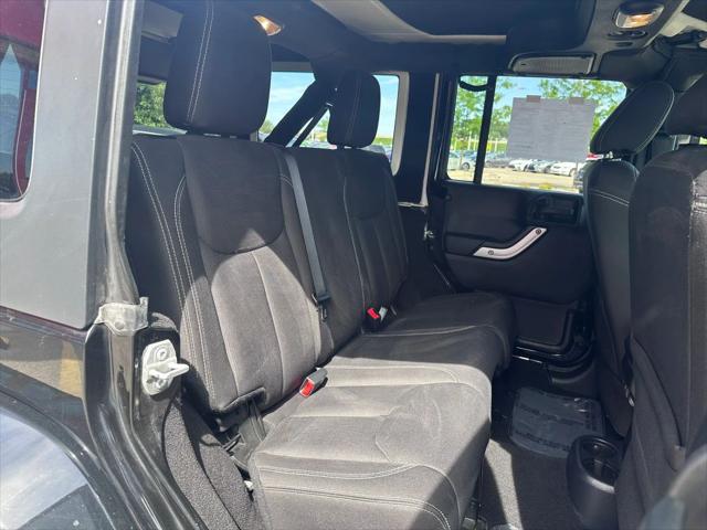 2016 Jeep Wrangler Unlimited Sahara