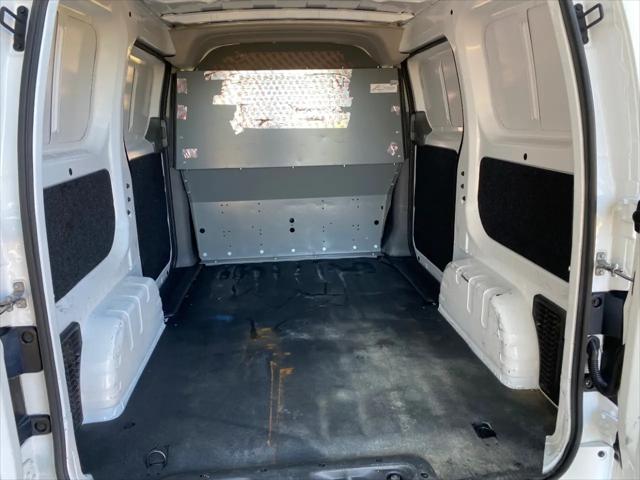 2018 Nissan NV200 SV