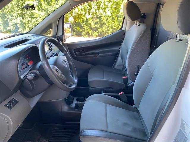 2018 Nissan NV200 SV