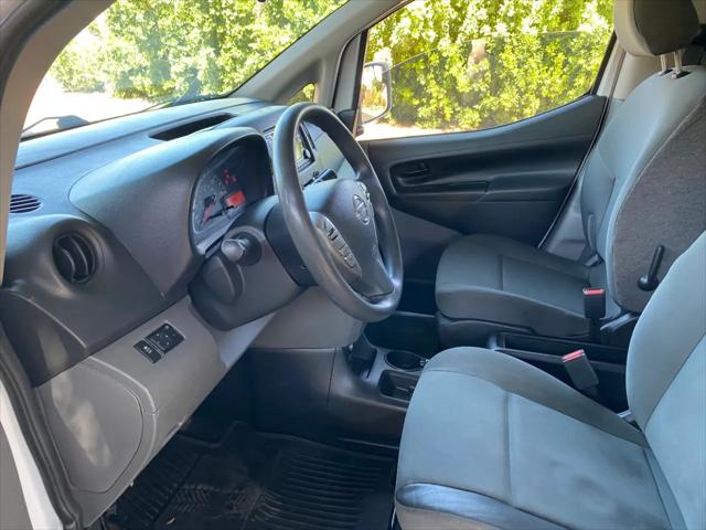 2018 Nissan NV200 SV