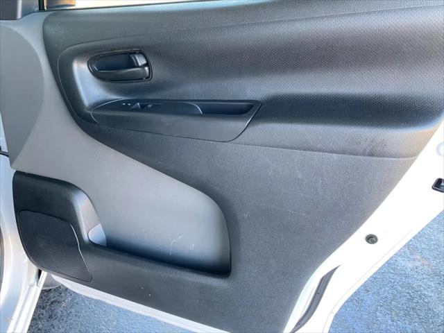 2018 Nissan NV200 SV