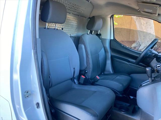 2018 Nissan NV200 SV