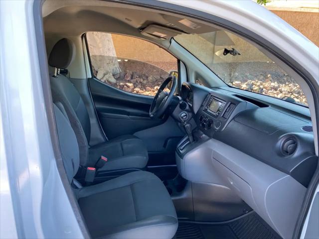 2018 Nissan NV200 SV