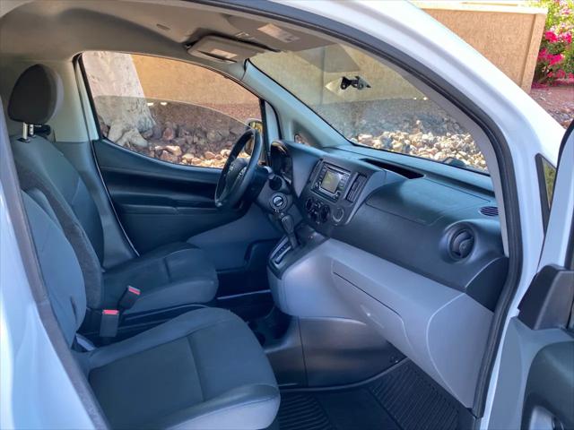 2018 Nissan NV200 SV