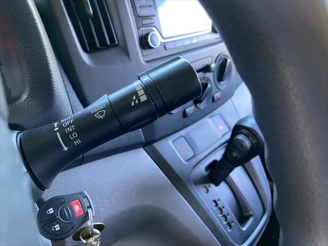 2018 Nissan NV200 SV