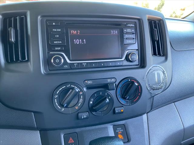 2018 Nissan NV200 SV