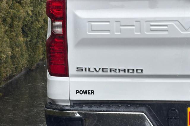 2024 Chevrolet Silverado 1500 4WD Regular Cab Long Bed WT