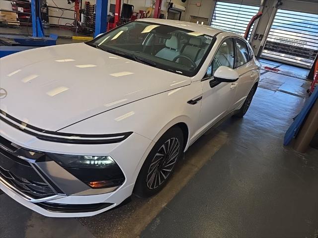 2025 Hyundai Sonata Hybrid SEL