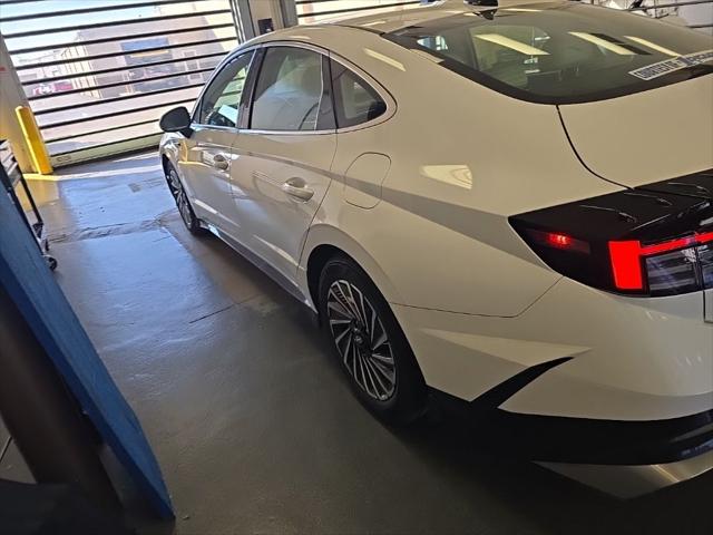 2025 Hyundai Sonata Hybrid SEL