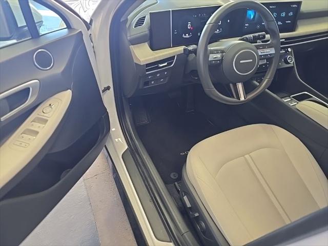 2025 Hyundai Sonata Hybrid SEL