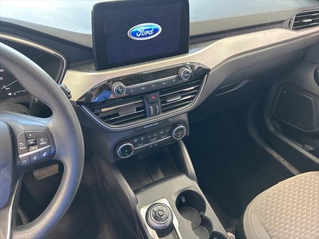 2022 Ford Escape SE Hybrid