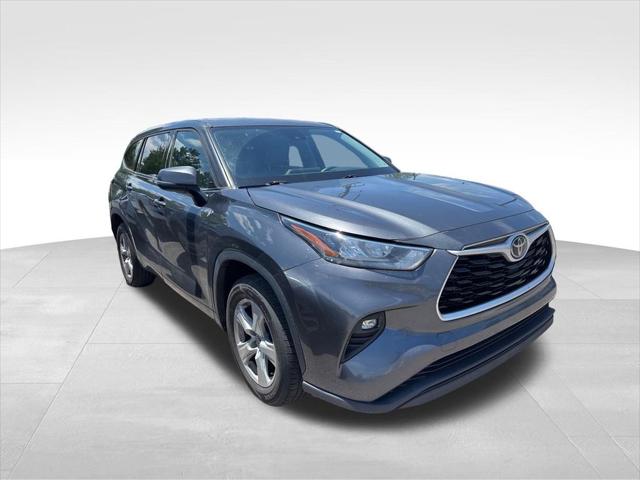 2020 Toyota Highlander LE