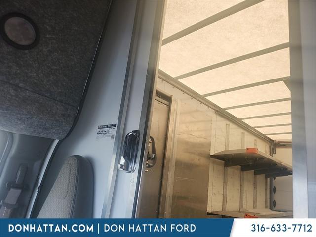 2021 Chevrolet Express Cutaway Work Van