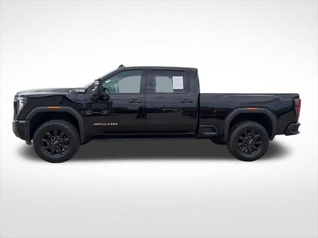 2024 GMC Sierra 2500HD 4WD Crew Cab Standard Bed AT4