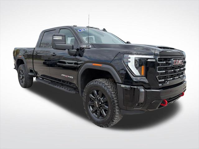 2024 GMC Sierra 2500HD 4WD Crew Cab Standard Bed AT4