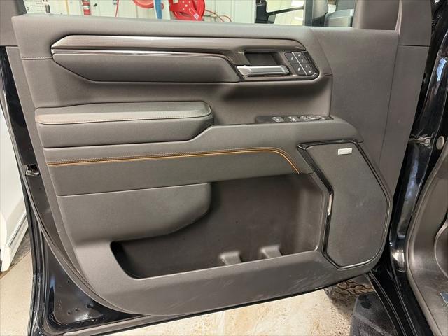 2024 GMC Sierra 2500HD 4WD Crew Cab Standard Bed AT4