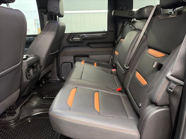 2024 GMC Sierra 2500HD 4WD Crew Cab Standard Bed AT4