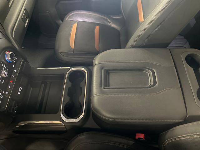 2022 GMC Sierra 1500 Limited 4WD Crew Cab Short Box AT4