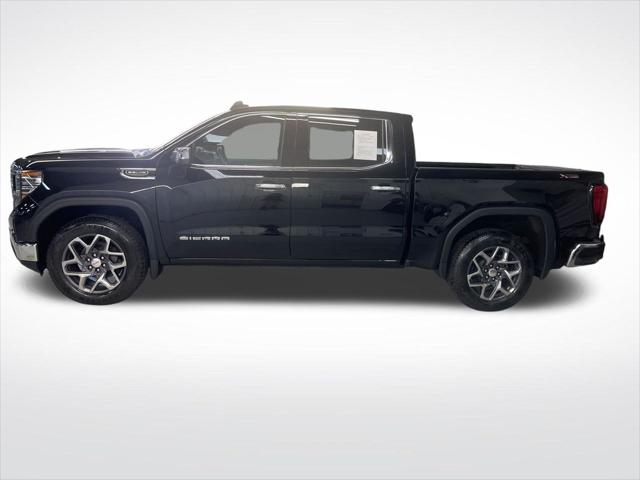 2023 GMC Sierra 1500 4WD Crew Cab Short Box SLT