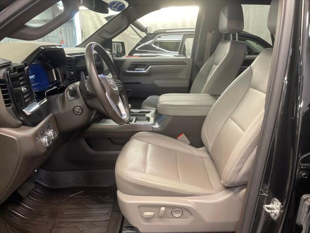 2023 GMC Sierra 1500 4WD Crew Cab Short Box SLT