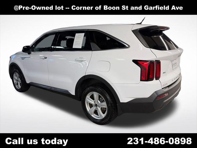 2022 Kia Sorento LX