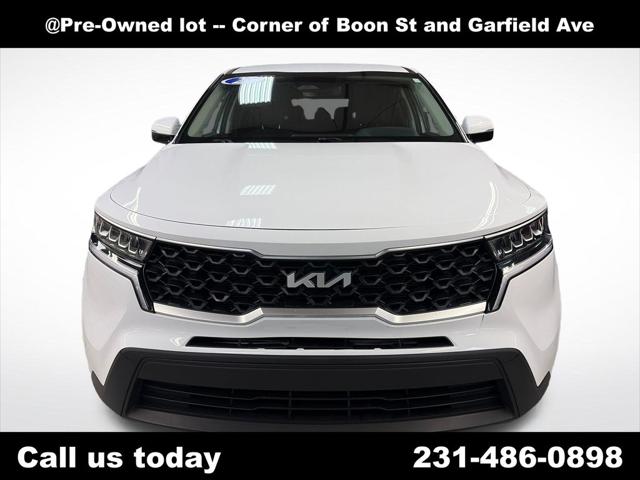 2022 Kia Sorento LX