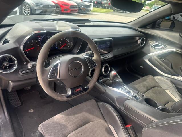 2020 Chevrolet Camaro RWD Coupe 2SS