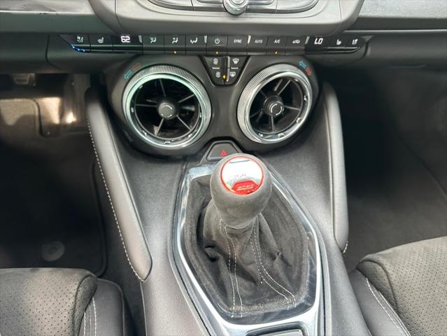 2020 Chevrolet Camaro RWD Coupe 2SS