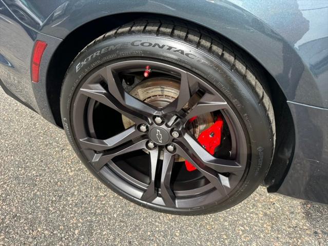 2020 Chevrolet Camaro RWD Coupe 2SS