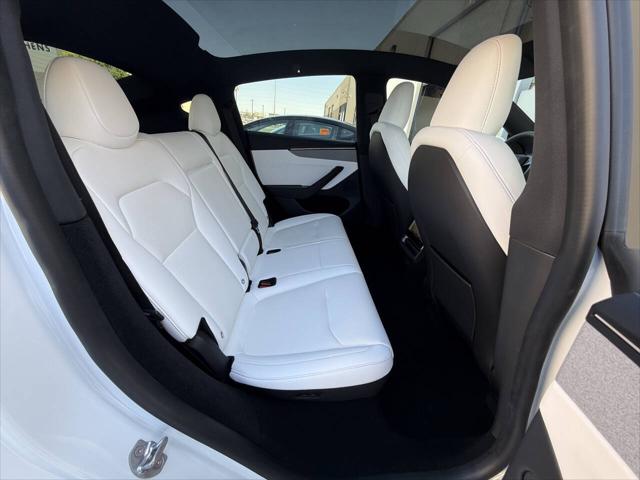 2026 Tesla Model Y Premium Rear-Wheel Drive
