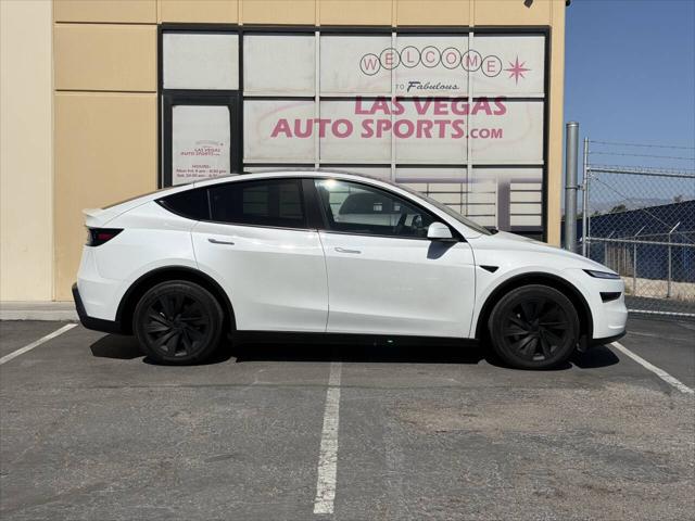 2026 Tesla Model Y Premium Rear-Wheel Drive