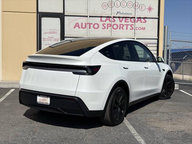 2026 Tesla Model Y Premium Rear-Wheel Drive