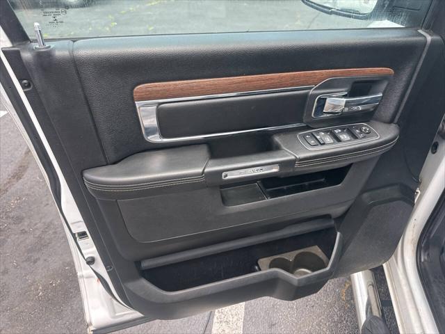 2018 Ram 1500 Laramie Crew Cab 4x4 57 Box