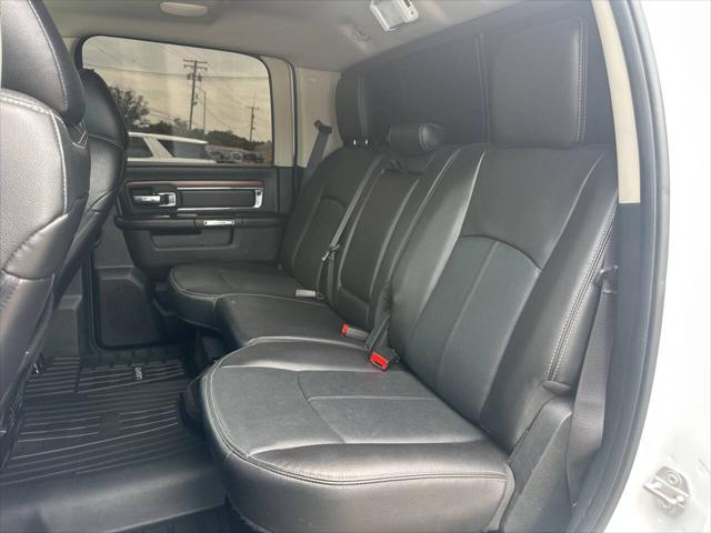 2018 Ram 1500 Laramie Crew Cab 4x4 57 Box