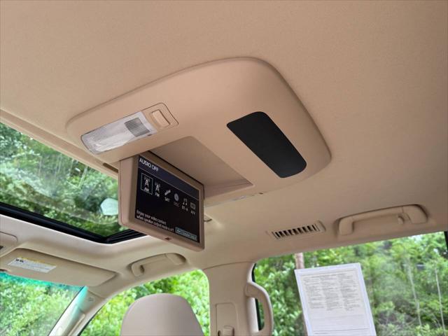 2013 Toyota Land Cruiser V8
