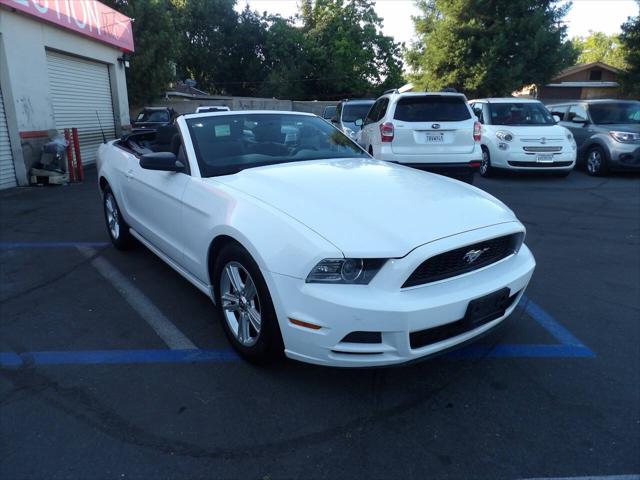 2013 Ford Mustang V6