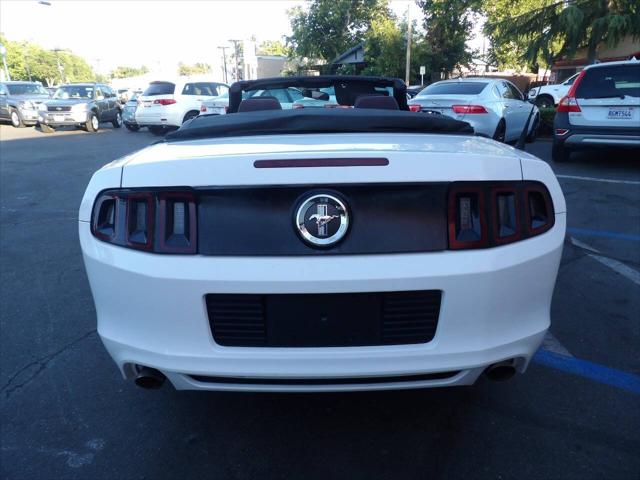 2013 Ford Mustang V6