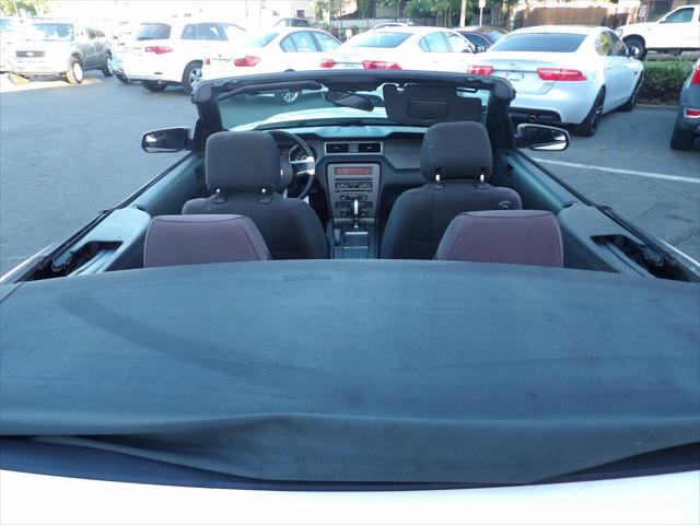 2013 Ford Mustang V6