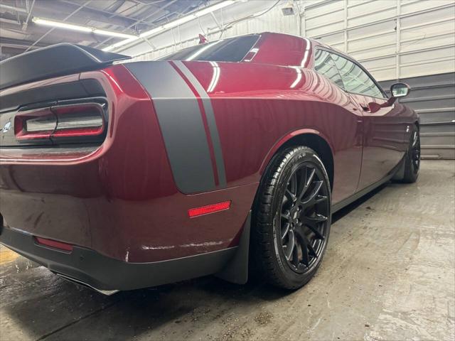 2018 Dodge Challenger 392 Hemi Scat Pack Shaker