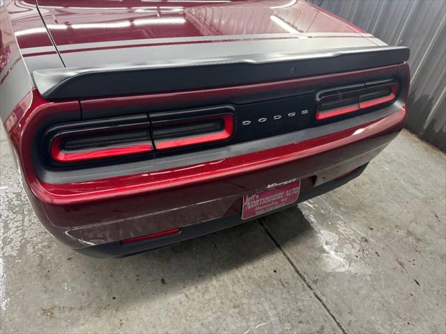 2018 Dodge Challenger 392 Hemi Scat Pack Shaker
