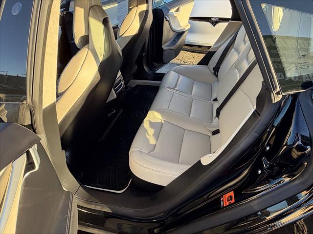 2017 Tesla Model S 75