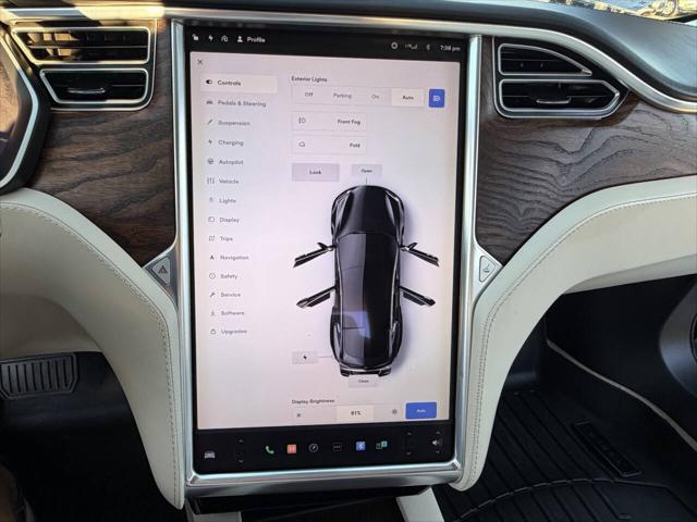 2017 Tesla Model S 75