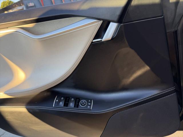 2017 Tesla Model S 75